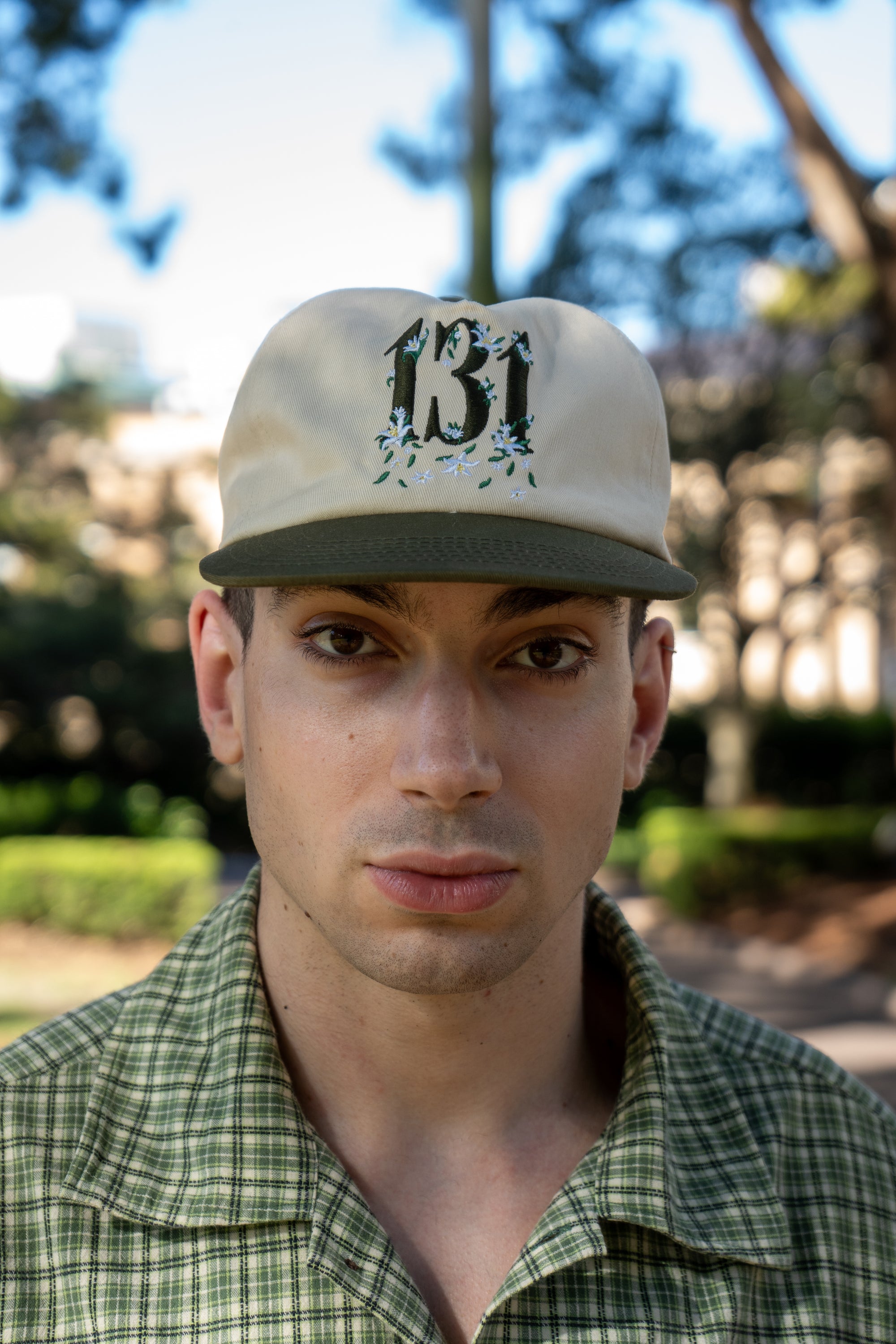Lilies Cap