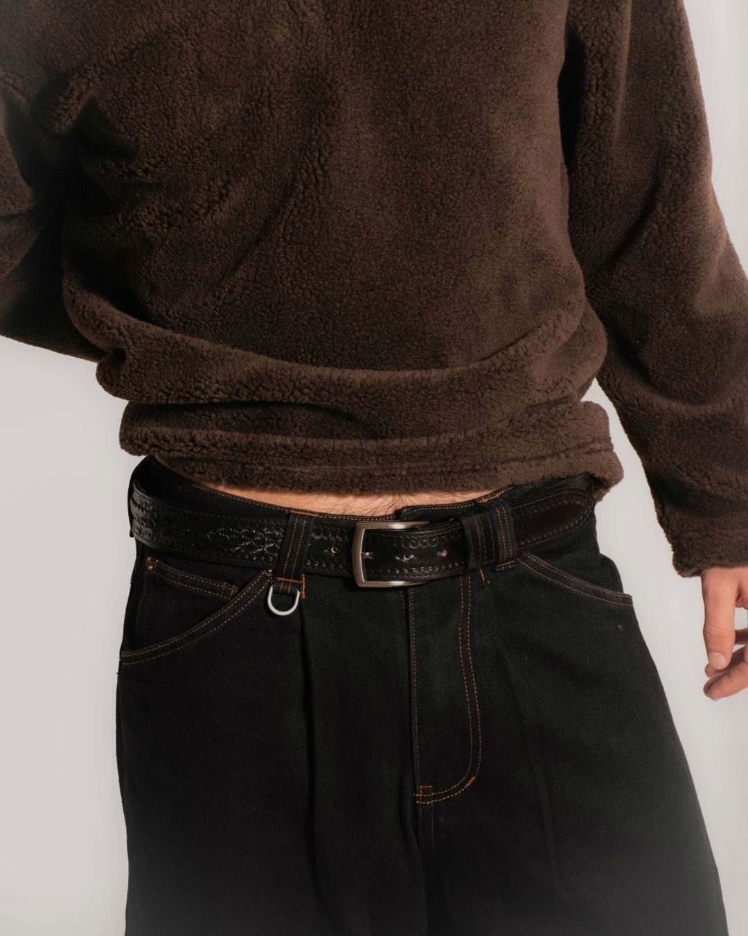 “NIGHTBRAID” Handcrafted Leather Belt - Black
