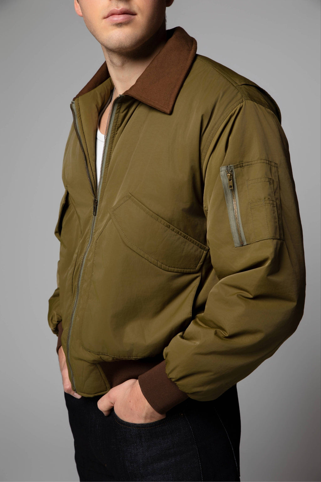 "FSJ-131" Military Bomber Jacket (Olive Drab / Chestnut)